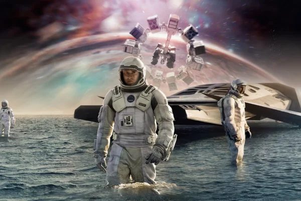 🌌 Interstellar – Where Science Fiction Meets Real Astrophysics